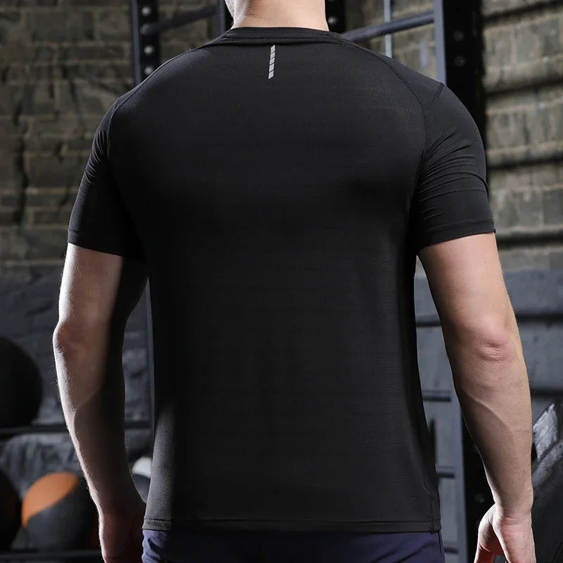 Men Thin Ice Silk Short-Sleeved Sports T-shirt