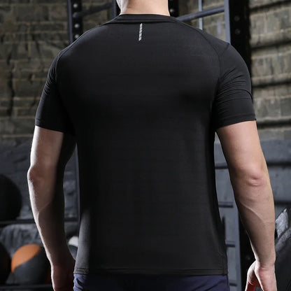 Men Thin Ice Silk Short-Sleeved Sports T-shirt