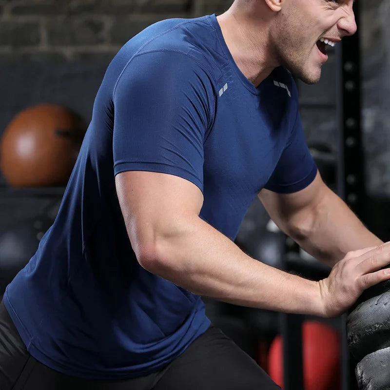 Men Thin Ice Silk Short-Sleeved Sports T-shirt